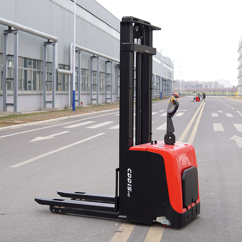 Compact Semi Electric Stacker  – обзор и цена Electric Forklift